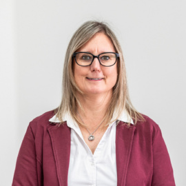 Portrait Anneke Scheir weiss