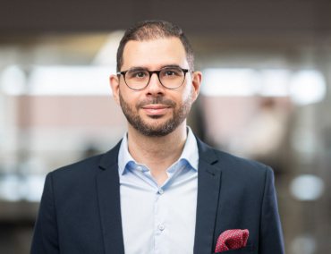 Portrait Carlos Bouzo