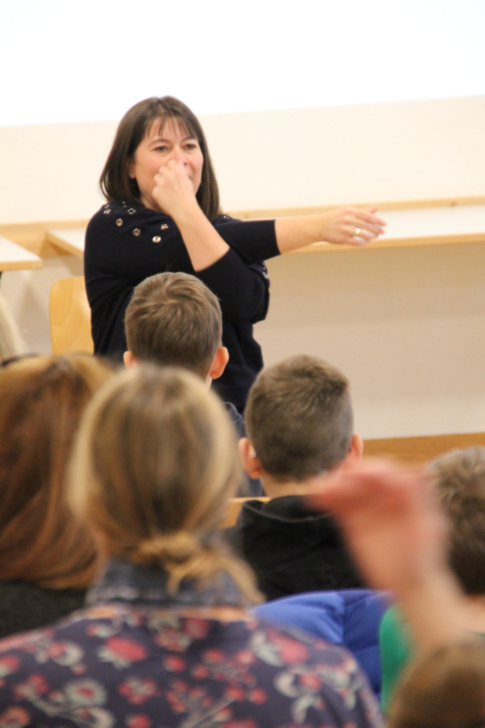 Im Januar 2023 durften wir so einen Eltern-Kind-Workshop zum Thema «Lernen lernen» unterstützen.